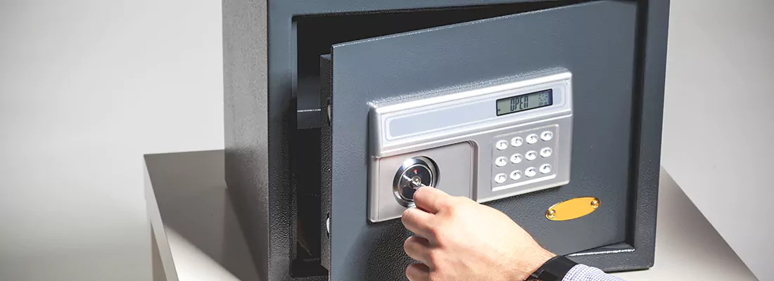 Safe Opening Repair in Opa-locka